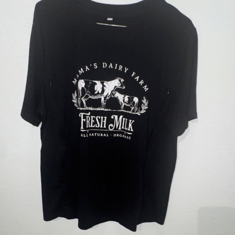 Mama’s Dairy Farm Breastfeeding Shirt Large Black Graphic Tee